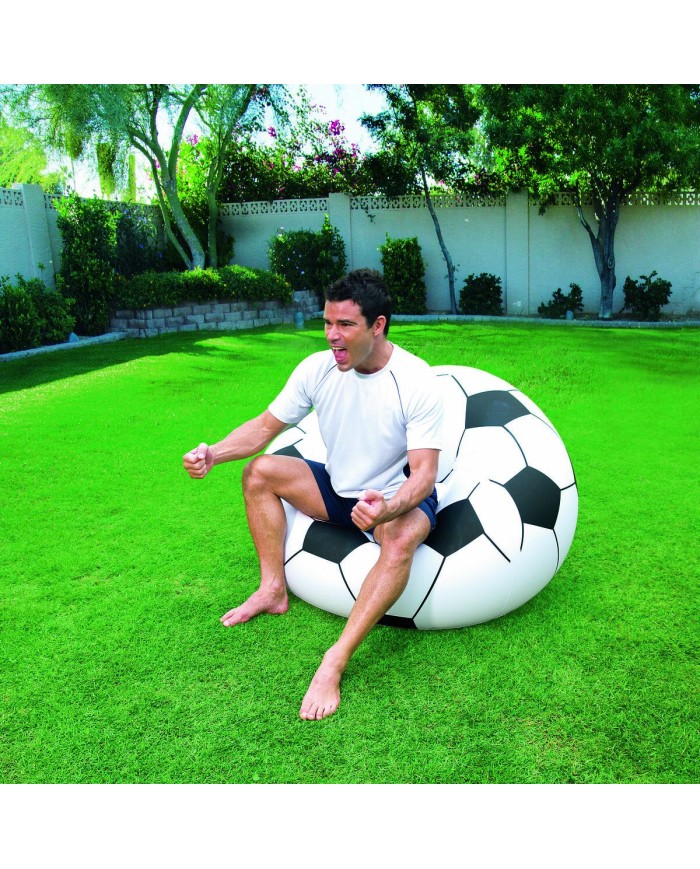 Bestway Poltrona Gigante Calcio 114x112x66 cm +6 Anni Interno e Giardino 75010 Bestway Poltrona Gigante Calcio 114x112x66 cm +6 Anni Interno e Giardino 75010