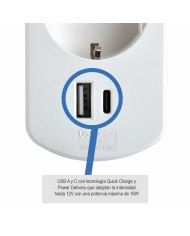 Caricabatterie da Parete Simon CL610306 Bianco