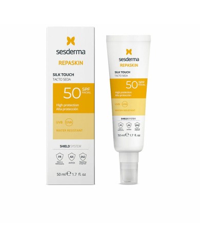 Protezione Solare Viso Sesderma REPASKIN Spf 50 50 ml Setoso Protezione Solare Viso Sesderma REPASKIN Spf 50 50 ml Setoso