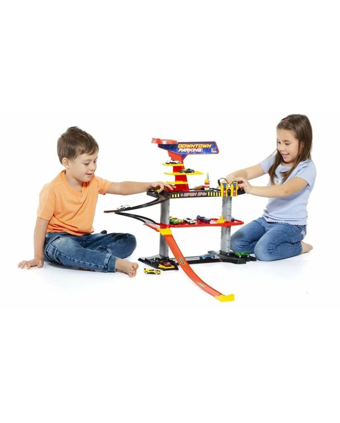 Parcheggio con Veicoli Moltó