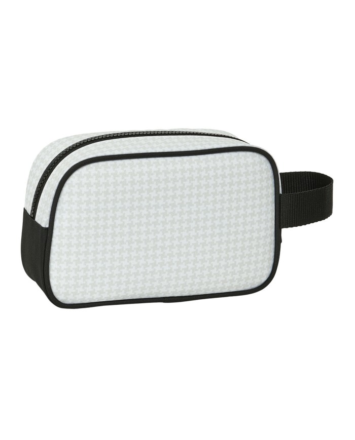 Necessaire da Viaggio Real Madrid C.F. Bianco Grigio Sportivo 22 x 13.5 x 8 cm Necessaire da Viaggio Real Madrid C.F. Bianco Grigio Sportivo 22 x 13.5 x 8 cm