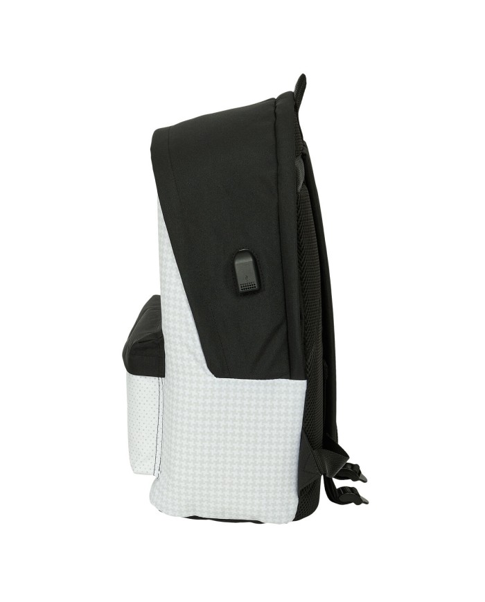 Zaino per Portatile Real Madrid C.F. 24/25 Bianco Grigio 31 x 44 x 18 cm 15,6" Zaino per Portatile Real Madrid C.F. 24/25 Bianco Grigio 31 x 44 x 18 cm 15,6"