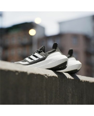 Scarpe Sportive da Donna Adidas Ultra Boost Light Bianco Nero