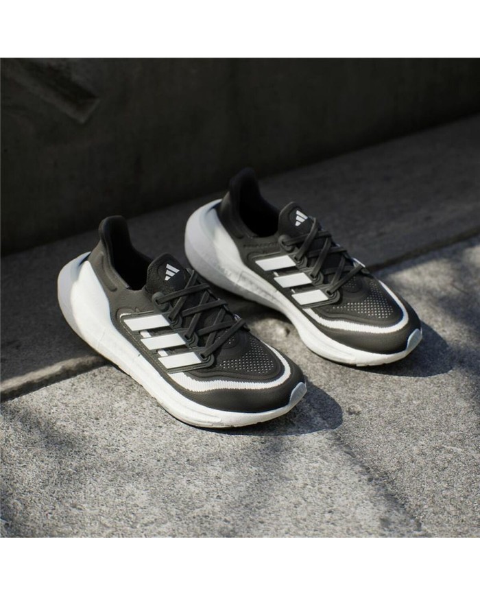 Scarpe Sportive da Donna Adidas Ultra Boost Light Bianco Nero Scarpe Sportive da Donna Adidas Ultra Boost Light Bianco Nero