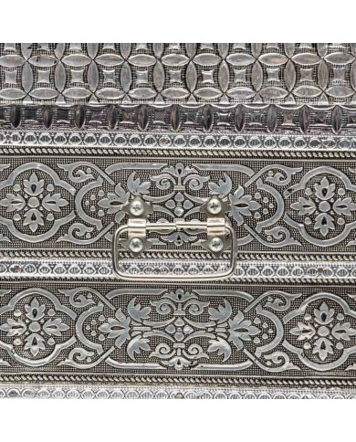 Scatola-Portagioie Alexandra House Living Argentato Alluminio Legno MDF 20 x 25 x 30 cm Scatola-Portagioie Alexandra House Living Argentato Alluminio Legno MDF 20 x 25 x 30 cm