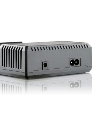 Caricabatterie EverActive UC-4200 Caricabatterie EverActive UC-4200