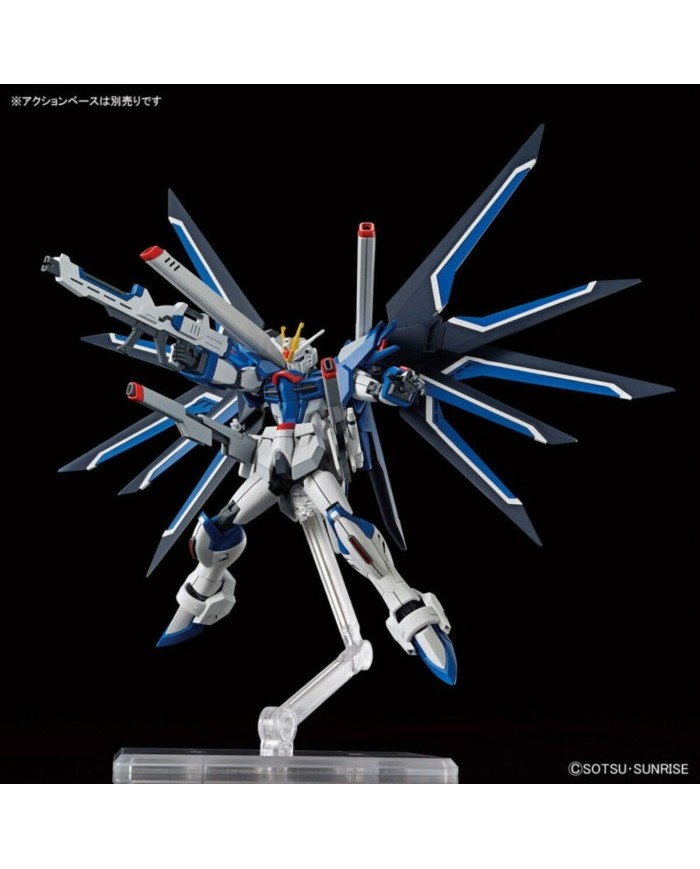 Personaggi d'Azione Bandai RISING FREEDOM GUNDAM Personaggi d'Azione Bandai RISING FREEDOM GUNDAM