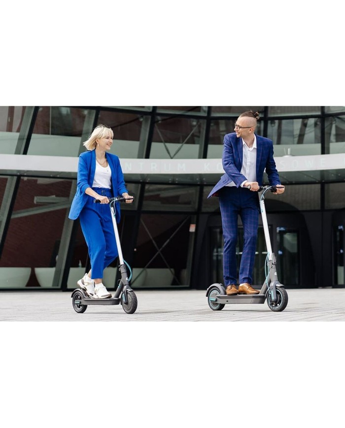 Monopattino Elettrico Motus Scooty 8.5 Nero Turchese 350 W Monopattino Elettrico Motus Scooty 8.5 Nero Turchese 350 W