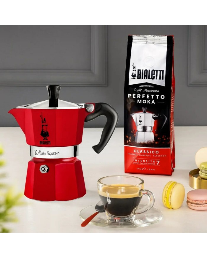 Caffettiera Italiana Bialetti Winter Wonderland Rosso Argentato Alluminio 3 Tazze Caffettiera Italiana Bialetti Winter Wonderland Rosso Argentato Alluminio 3 Tazze
