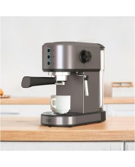 Caffettiera Express a Leva Black & Decker BXCO1350E Argentato 1350 W Caffettiera Express a Leva Black & Decker BXCO1350E Argentato 1350 W