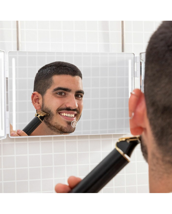 Specchio da Bagno con Luce LED e Visione a 360º InnovaGoods (Ricondizionati C) Specchio da Bagno con Luce LED e Visione a 360º InnovaGoods (Ricondizionati C)