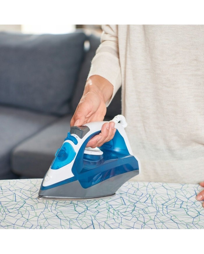 Ferro da Stiro a Vapore Black & Decker 2200 W (Ricondizionati A) Ferro da Stiro a Vapore Black & Decker 2200 W (Ricondizionati A)